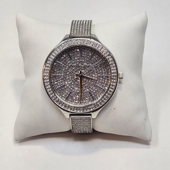 Michael Kors Slim Runway Crystal Pave Ladies Watch MK3250 Silver Tone Works - Picture 1 of 10